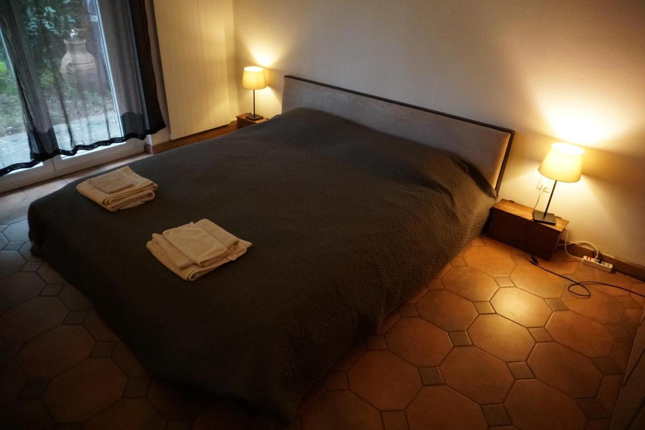 Golden Hill - Big Rooms With Kitchen And Garden Collina d'Oro Экстерьер фото